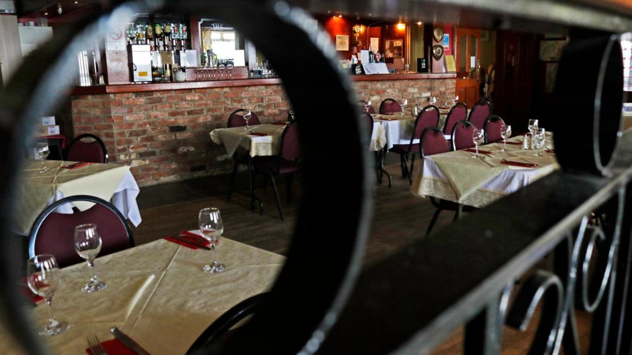 The Seaview Tavern Ballygorman Экстерьер фото