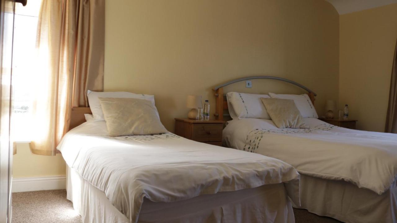 The Seaview Tavern Ballygorman Экстерьер фото